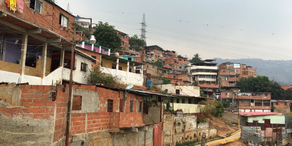 Caracas : une visite entre quartiers riches (désertés) et bidonvilles (jour 2)