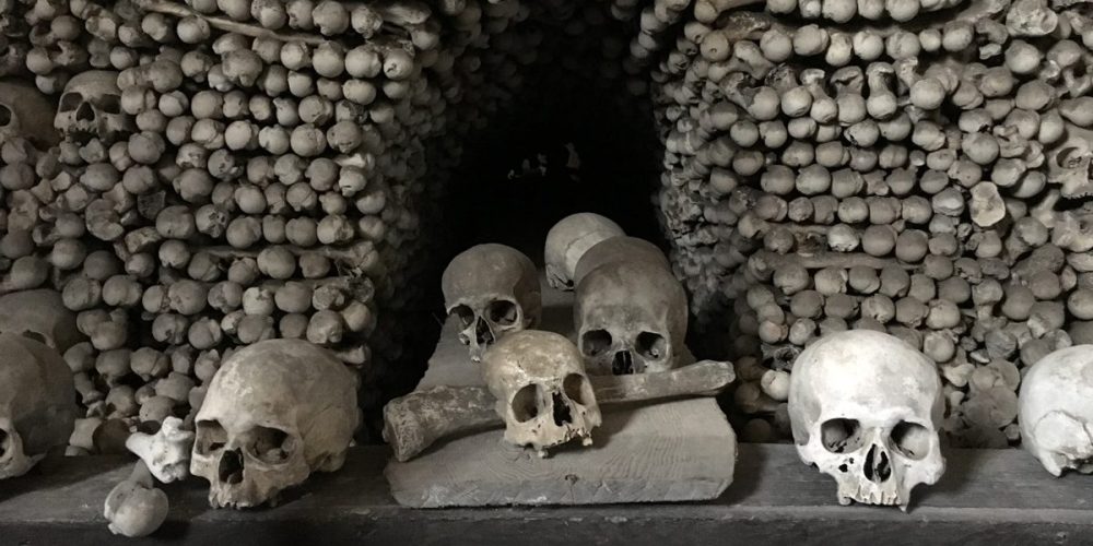 Visite de l&rsquo;ossuaire de Sedlec et de la ville de Kutna Hora